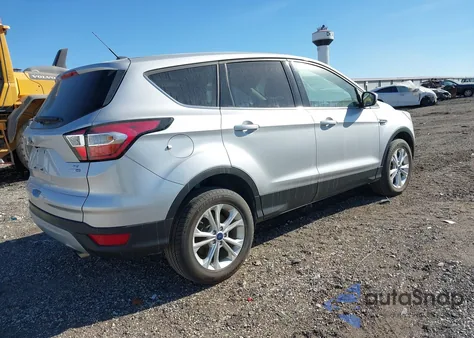 2017 Ford Escape Se z USA, uszkodzony, nr VIN 1FMCU9G91HUB61757